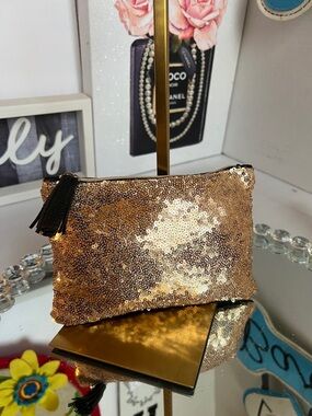 ipsy Rose Gold Sequin Zip Cosmetic Pouch